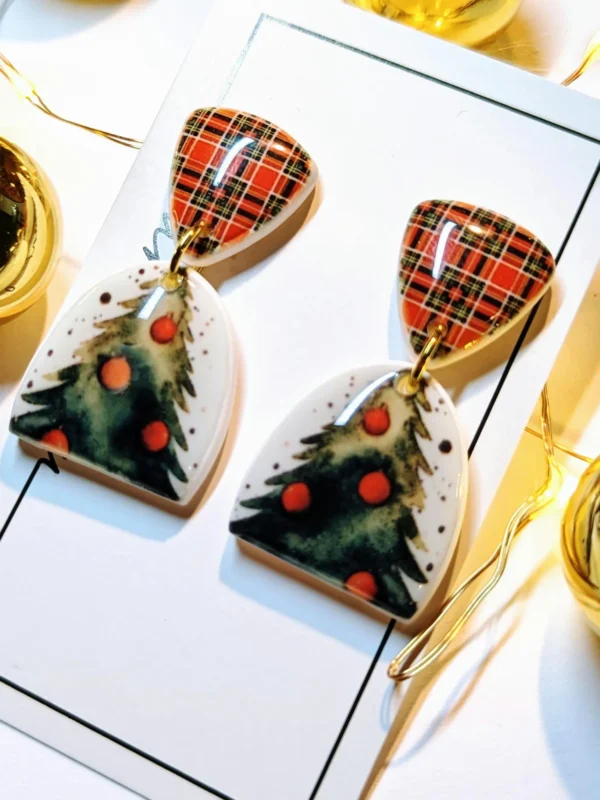 Earrings for Christmas celebrations