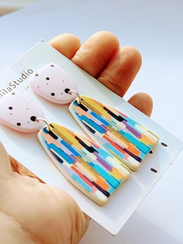 Earrings with a mediterranean summer style